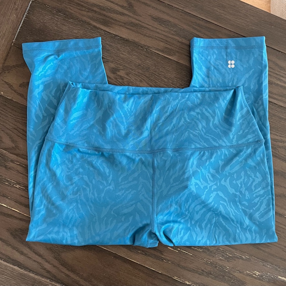 Sweaty Betty All Day Crop Length in Blue Size 12